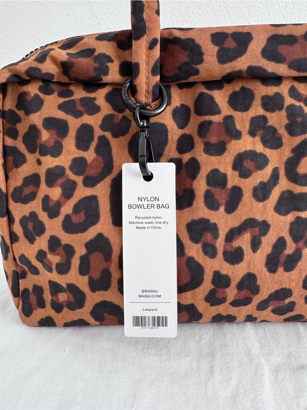 NWT Baggu Nylon Bowler Bag Leopard - Picture 3 of 5